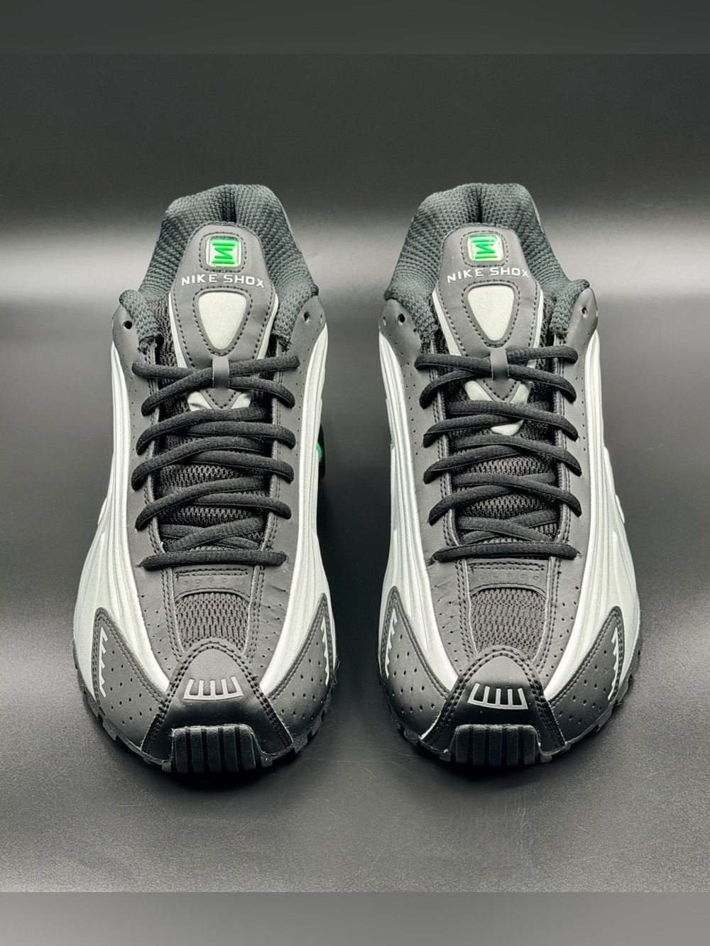 Nike Shox R4 'Green' - Picture 3 of 11